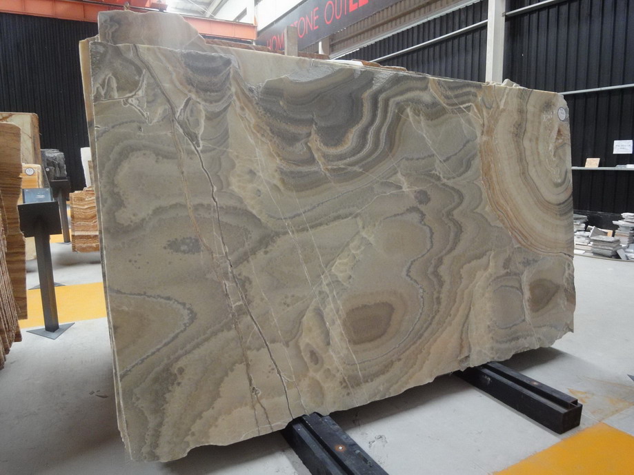 America onyx 2